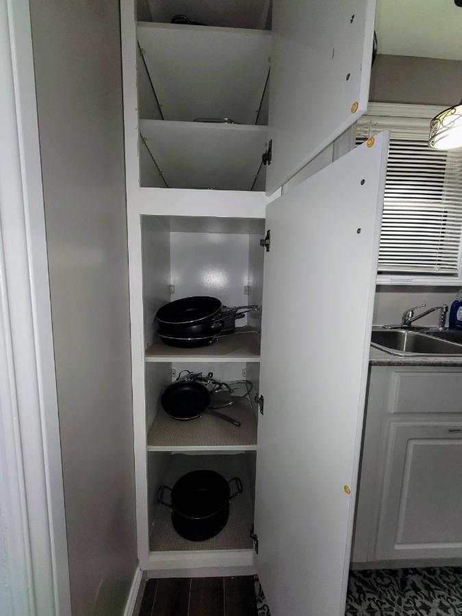 Apartment With Brand New Furniture And Large Parking West Seneca Exterior photo